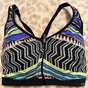 Victoria's Secret Black and Blue Patterned Sports Bra